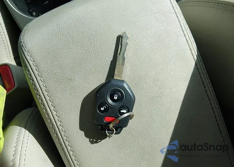 2012 Subaru Outback 2.5I Limited z USA, uszkodzony, nr VIN 4S4BRCKC4C3217847